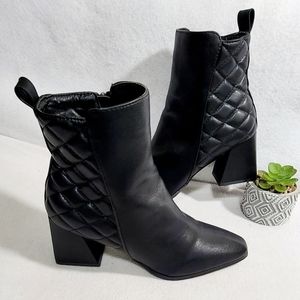 Jessica Carlyle Kena Quilted‎  Chunky Square Heel Pointed Toe Ankle Boots 8.5